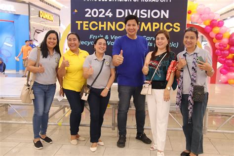 Welcome to the Schools Division of Roxas City Website!.